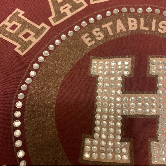 Harvard University maroon t-shirt with gorgeous sparkly embellishments size M - Picture 5 of 9
